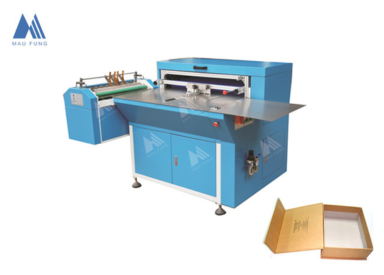 La machine de fabrication de boîtes rigides à semi-automatisation CE est une machine de fabrication de boîtes rigides à cadeaux.