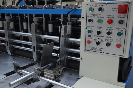 1 - 4 mm Machine intelligente de découpe de carton pour le carton